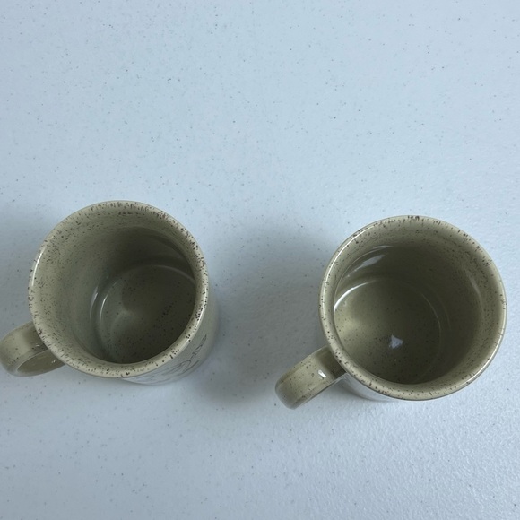 Source Unknown Speckled Tan Mugs with Character Design - Picture 6 of 10